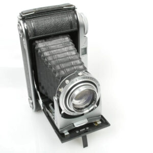 Voigtländer Bessa II COLOR- HELIAR 3,5